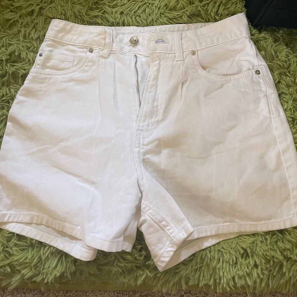 White high waisted jean shorts